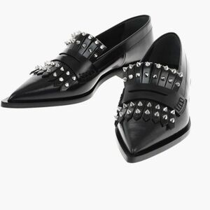 ALEXANDER MCQUEEN LEATHER STUDDED WATSON POINT TOE LOAFERS 40
